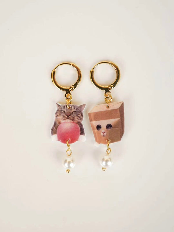 Thief Cat Earrings