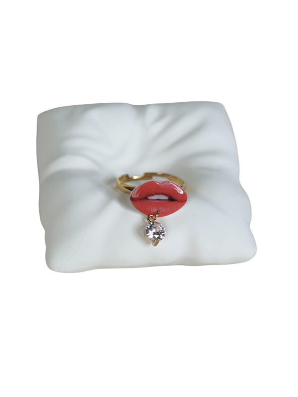 Hot Red Lips Rings