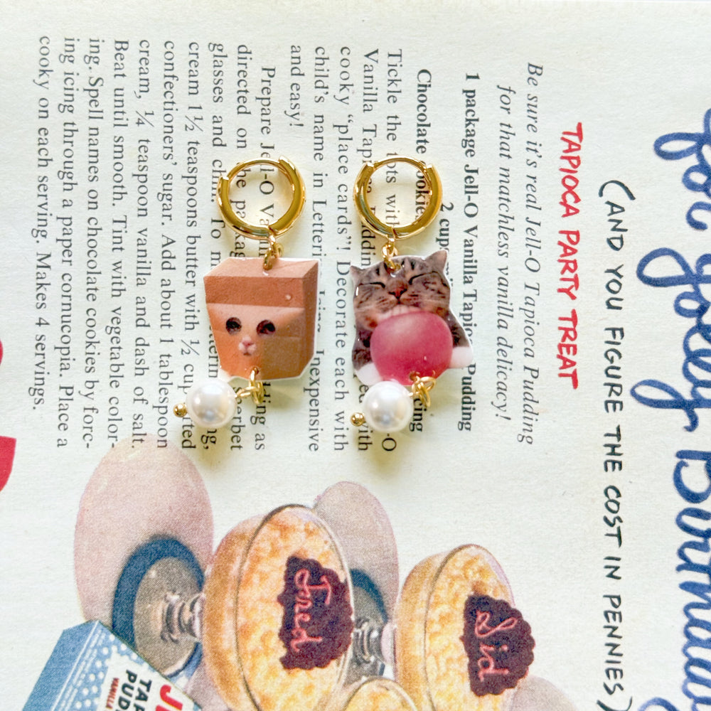 Thief Cat Earrings